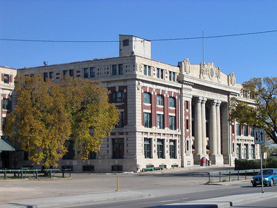 Side view of Canadian Pacific Railway Station (Winnipeg), showing the high quality of craftsmanship evident in its composition and details, 2003. © Former Canadian Pacific Railway Station, Sean Marshall, 2003