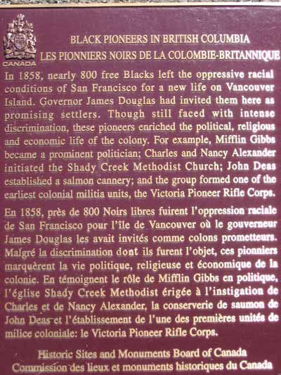 Plaque érigé pour le migration des Pionniers noirs vers Colombie Brittanique © Parks Canada Agency / Agence Parcs Canada, 2006