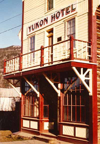 Front façade of Yukon Hotel National Historic Site of Canada, after restoration. © Parks Canada / Parcs Canada
