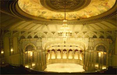 Interior view of the Orpheum Theatre National Historic Site of Canada. (© Parks Canada Agency / Agence Parcs Canada)