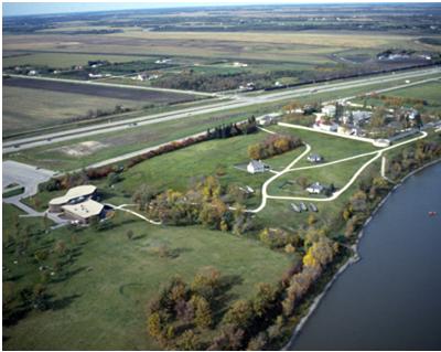 Vue aérienne du Lower Fort Garry © Parks Canada / Parcs Canada