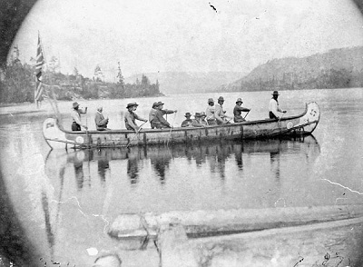 Members of Dean's Big Show at the junction of the Mattawa and Ottawa Rivers, Ont., 1886. (© Library and Archives Canada| Bibliothèque et Archives Canada / C-055206)