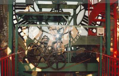 View from inside the Clock Tower of one of the clock faces and its mechanisms, 1996. © Parks Canada Agency / Agence Parcs Canada, Christiane Lefebvre, 1996.