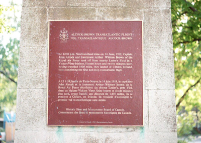 Details of plaque commemorating this flight. © Parks Canada Agency / Agence parcs Canada, 1990.