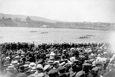 (Prince of Wales' visit to Canada) The regatta, St. John's, Nfld., Aug. 13-14. CEREMONIES & VISITS - 1919 - AUG.-NOV. (© Doughty, A. / Library and Archives Canada | Bibliothèque et Archives Canada / PA-022266)