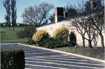 General view of a Navy Hall façade. © Canadian Parks Services, Ontario Regional Office, n.d.
