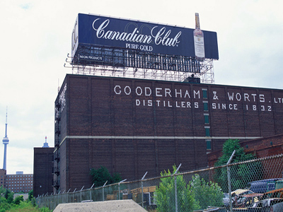 General view of Gooderham and Worts Distillery showing the large scale of the complex. © Parks Canada Agency / Agence Parcs Canada.
