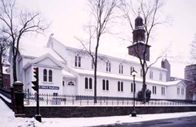 General view of St. Paul's Anglican Church, showing the rectangular volume with gable roof, 1994. © Parks Canada Agency / Agence Parcs Canada, 1994.