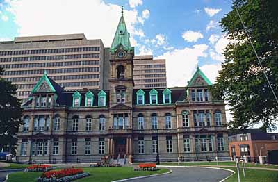 General view of Halifax City Hall, showing its Second Empire inspired design. © Parks Canada Agency / Agence Parcs Canada.