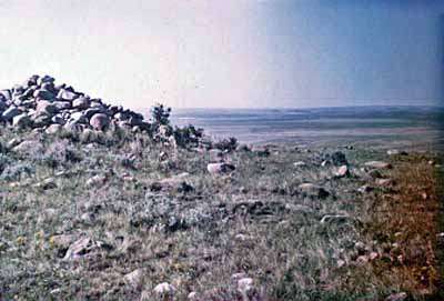 General view of British Block Cairn, showing the rocks and physical elements. © Parks Canada Agency / Agence Parcs Canada, Harry A. Tatro.
