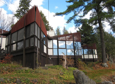 Parks Canada - Strutt House