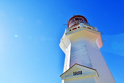 Detail of the Carmanah Point lighthouse showing the date of light station was established © Parks Canada Agency | Agence Parks Canada