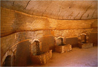 View of the interior of a kiln, showing the in-situ equipment dating from the 1912-1937 period © © Permission Guy Masson