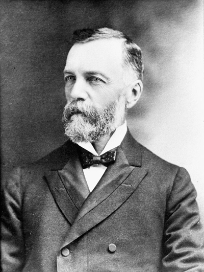 Hon. J.I. Tarte (© William James Topley/Library and Archives Canada/PA-)