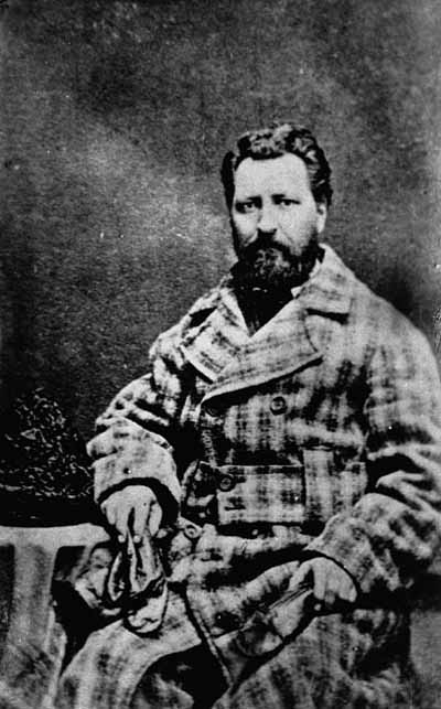 Louis Riel © Library and Archives Canada/C-006688d