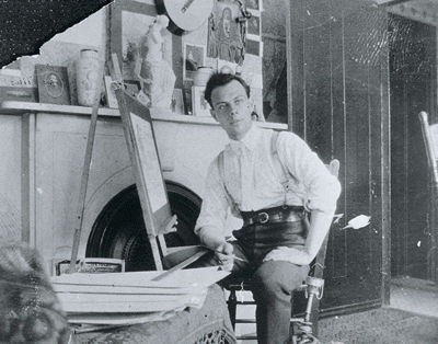 David Brown Milne in Toronto. (© Library and Archives Canada | Bibliothèque et Archives Canada, C-057194)