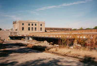 General view of Former Hamilton Railway Station, showing east elevation, 1999. © Parks Canada Agency/Agence Parcs Canada, J. Hucker, 1999.