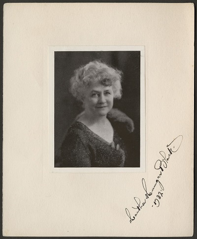 Martha Munger Black, wife of George Black who is speaker of the House of Commons (© Library and Archives Canada | Bibliothèque et Archives Canada / C-023354)