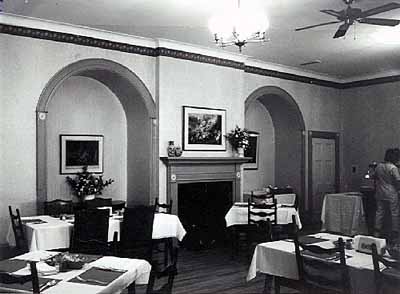Parks Canada - Officer's Mess Building 1