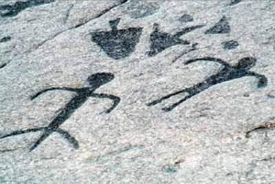 Vue détaillée des pétroglyphes au lieu historique national du Canada des Pétroglyphes-de-Peterborough, 1993. © Parks Canada Agency / Agence Parcs Canada, B. Morin, 1993.