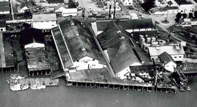 General view of the Gulf of Georgia Cannery. (© Parks Canada Agency / Agence Parcs Canada)