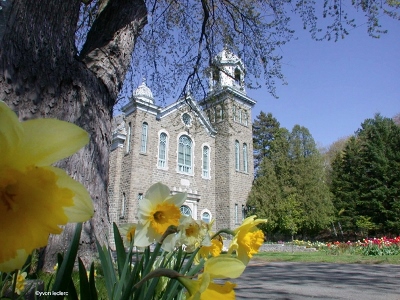 General view of Church of Notre-Dame-de-la-Présentation © Comité de protection des œuvres d'Ozias Leduc, Yvon Leclerc