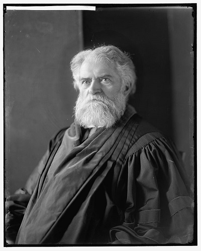 Professor Simon Newcomb, between 1905-1909 © Library of Congress, Prints & Photographs Division, photograph by Harris & Ewing | photo de Harris et Ewing, [LC-DIG-hec-16238]