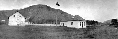 Undated view of Fort Dunvegan © Provincial Archives of Alberta | Archives provinciales de l'Alberta, A5397