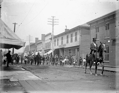 Celebrations in Amherstburg, ON, 1894 (© Library and Archives Canada | Bibliothèque et Archives Canada / PA-163923)