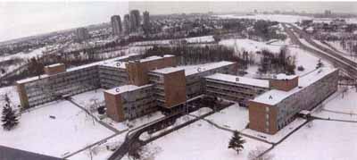 Aerial view of the Sir Charles Tupper Building, 2000. © Public Works and Government Services Canada / Travaux publics et Services gouvernementaux Canada, Richard Briginshaw, 2000.