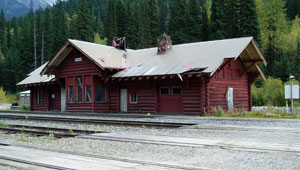 Glacier Railway Station (AB)