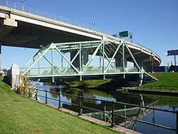 Côte-Saint-Paul Bridge