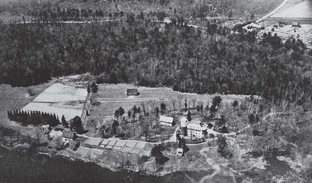 Vue aérienne du domaine de Monte-Bello en 1929