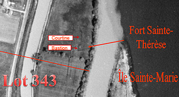 Photo aérienne datant de 1938 qui révèle la position exacte du fort