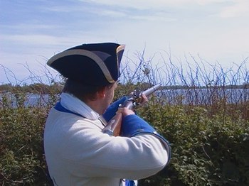 Soldat français de 1760 défendant l’île aux Noix