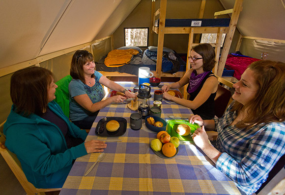 oTENTik, Berry Hill Campground, Gros Morne National Park (NL)
